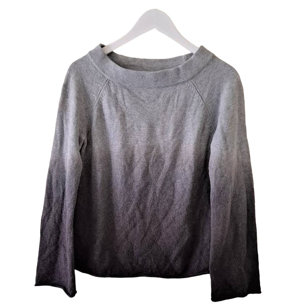 Ann Taylor Loft Gray and Black Boatneck Long Wide Wrist Sleeve Sweater - Size M